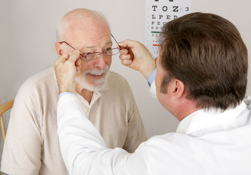 Symptoms of Cataracts That St. Augustine Residents Should Look out for