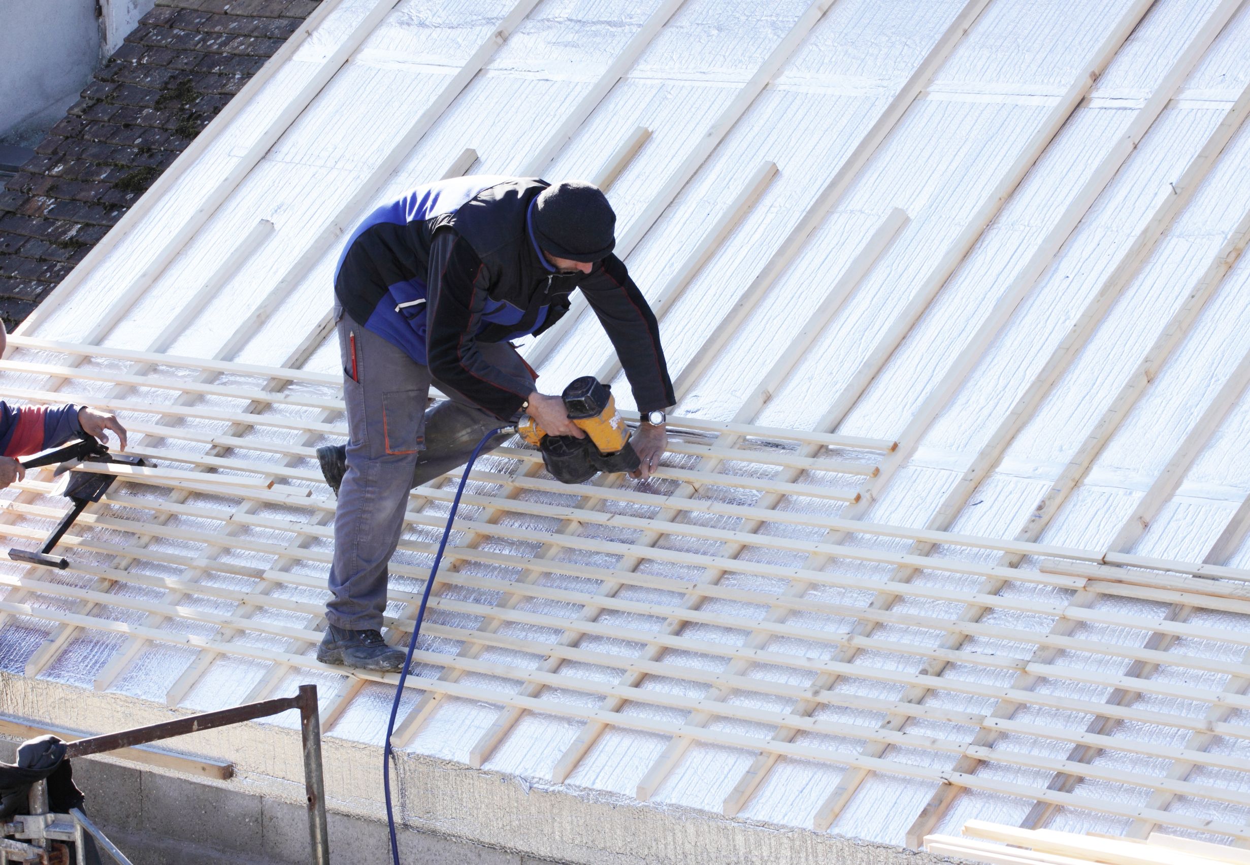 Signs it is Time for Industrial Roof Repair in Oahu for a Metal Roof