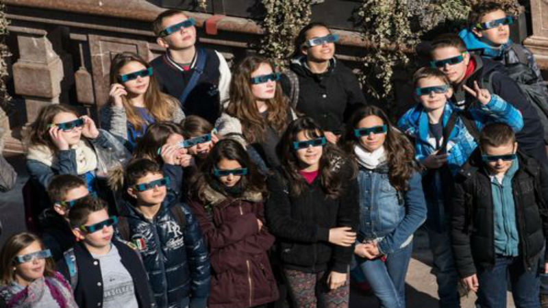 Why Consider Custom Eclipse Glasses?