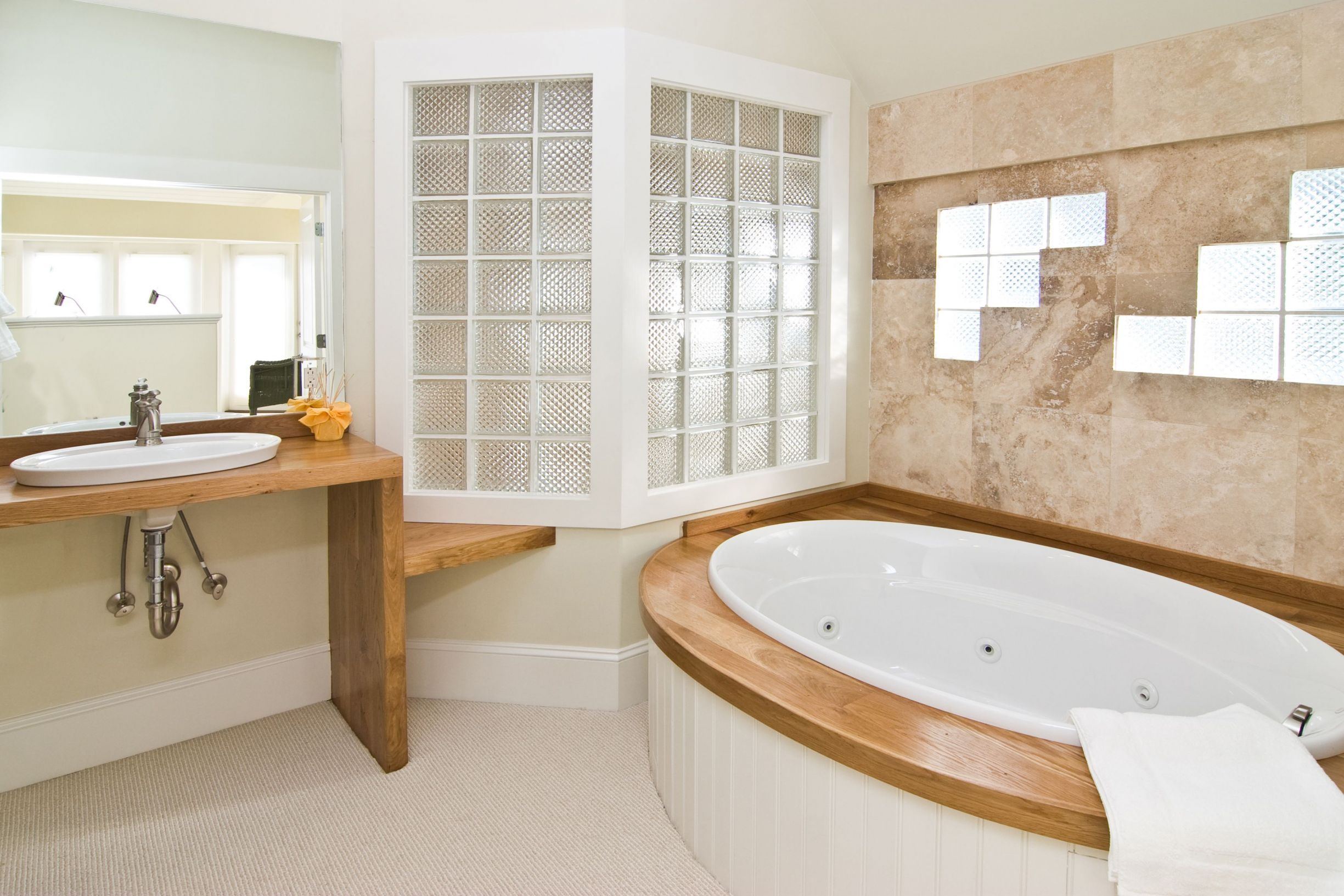 Create a Beautiful and Functional Bathroom Design with the Right Pieces