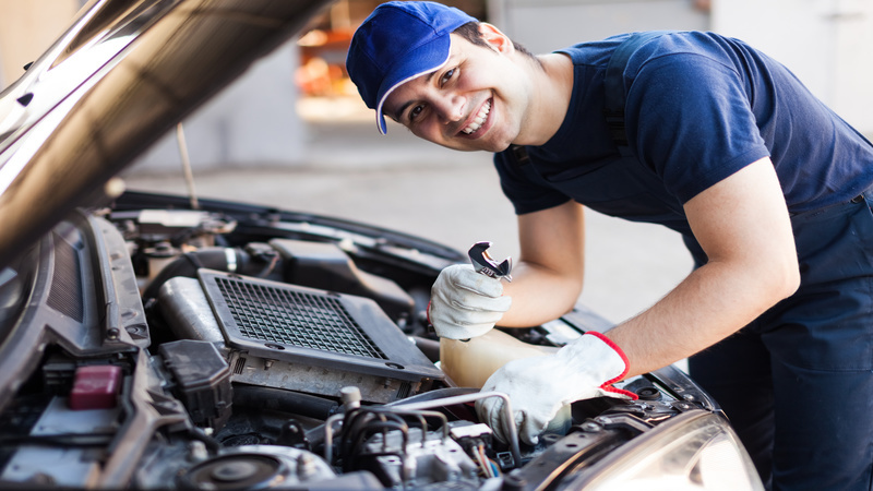 Benefits of Going to a Qualified Lakeview Car Repair Specialist
