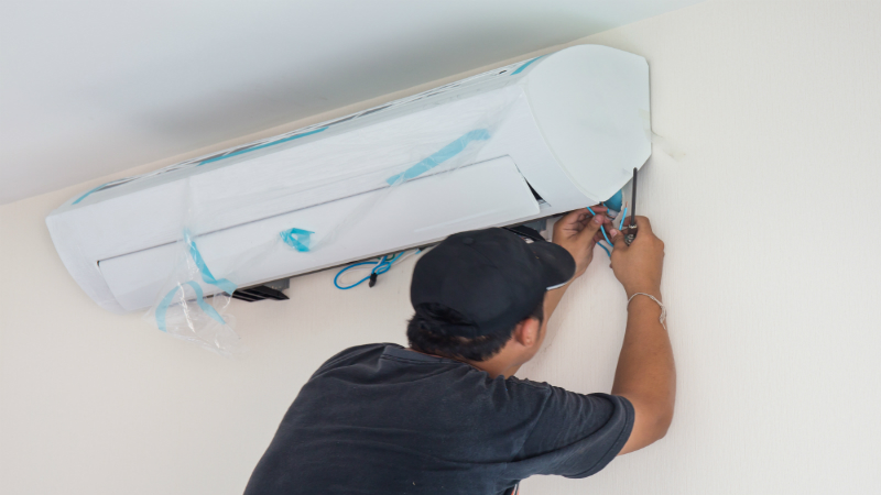 4 Reasons to Work with a Carrier AC Dealer in Chicago, Illinois