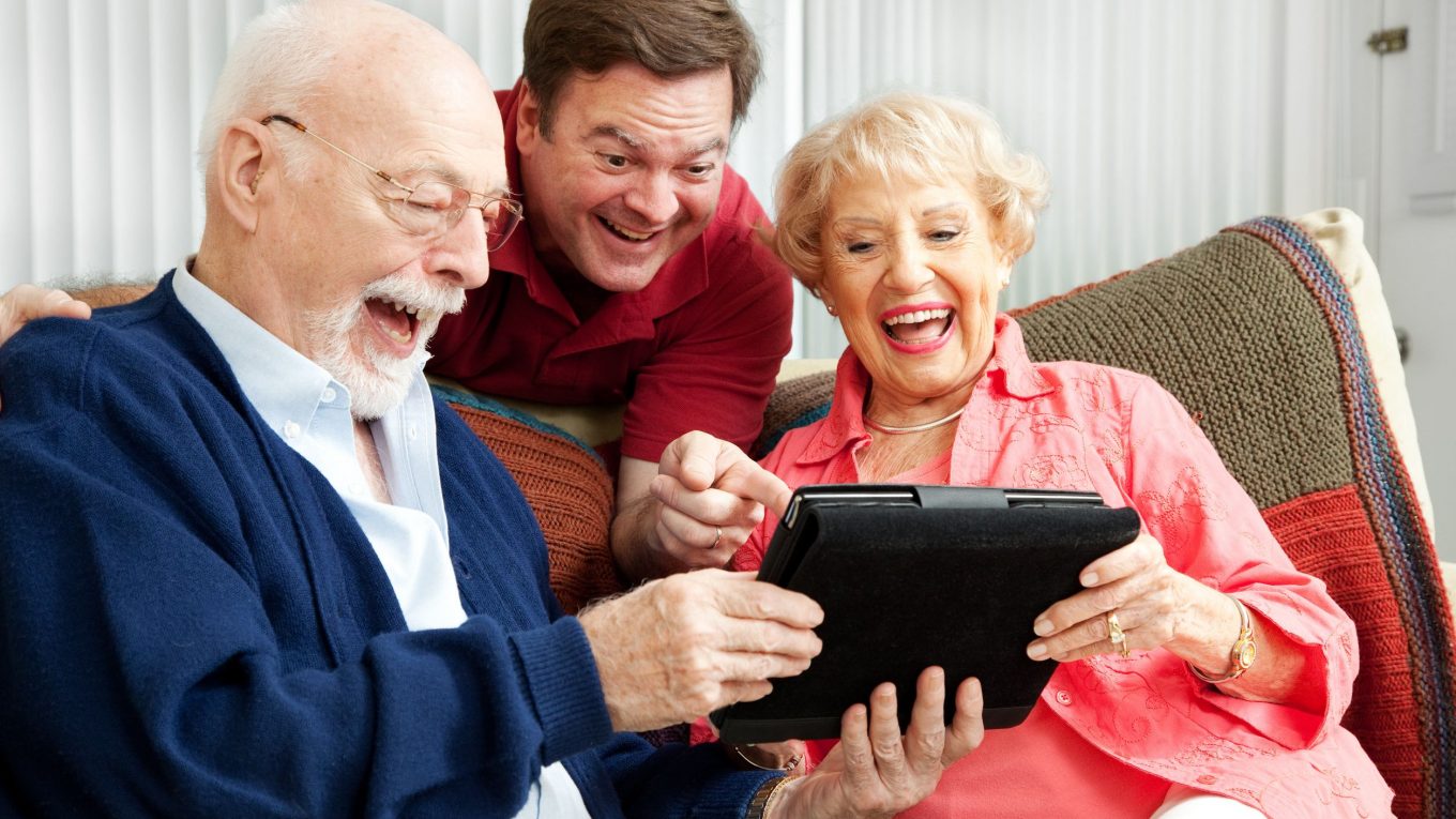 Give Seniors a Caring Environment for Those in Need of Memory Care