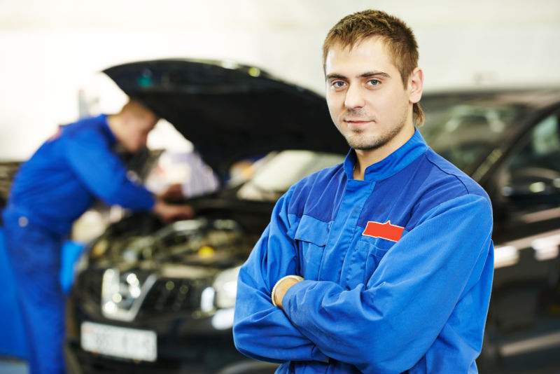 What To Look For In An Auto Collision Repair Shops In Addition To Trustworthiness