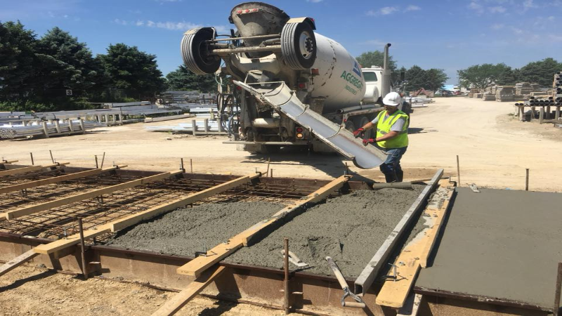 Working with a Concrete Company Near Eden Prairie: Expectations and Benefits