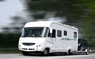 Fast solutions for cracked windshields through RV Glass Services Bremerton WA experts