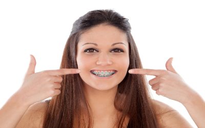 Straighten Your Smile confidently with clear braces in Fort Lauderdale, FL. Patients’ trust in results
